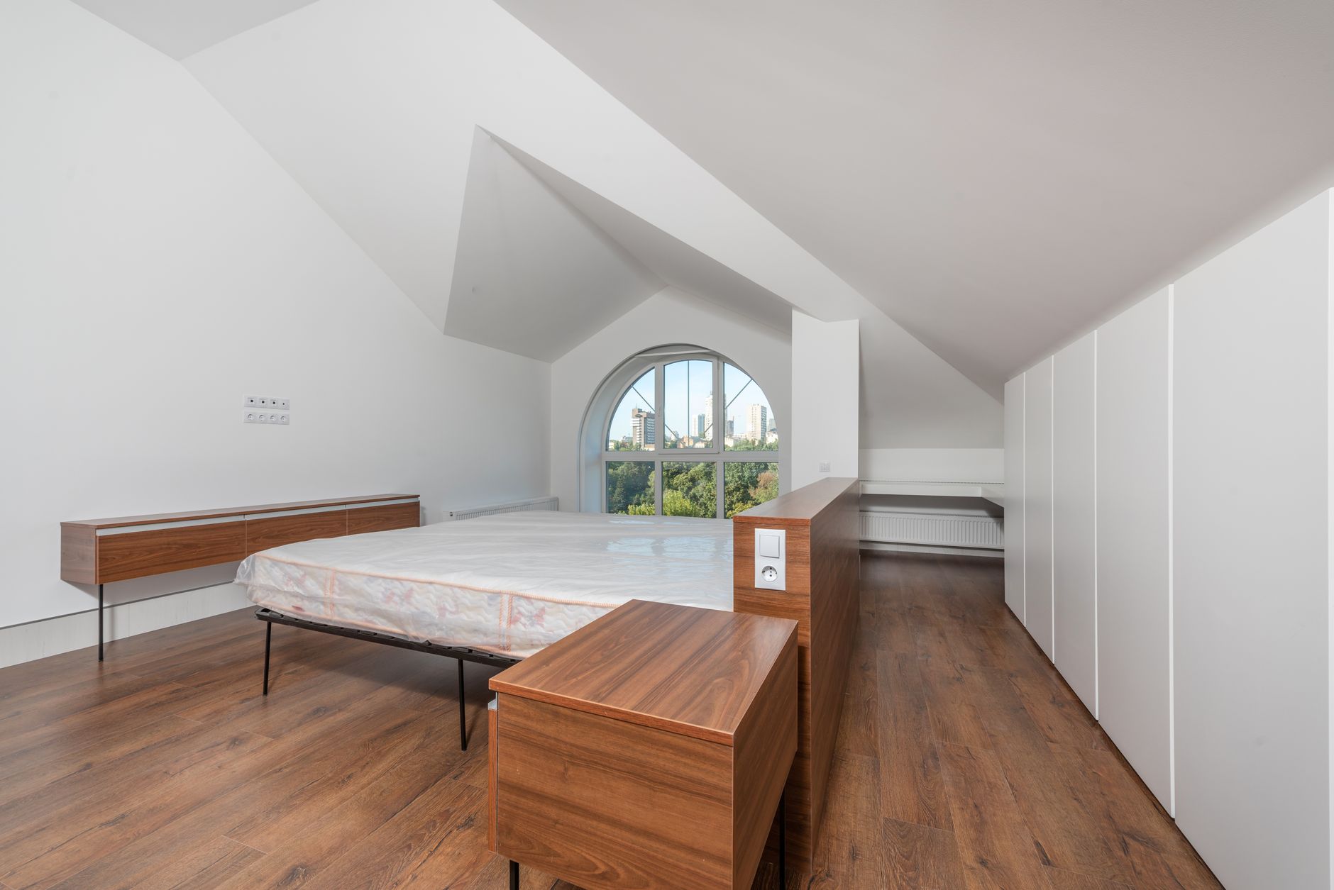 Traitement punaises de lit équipe à La Garde